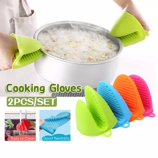 Silicone Heat Resistant Gloves Clips Insulation Non Stick Anti-slip Pot Bowel Holder Clip Cooking Baking Oven Mitts - Pair (Random Color)